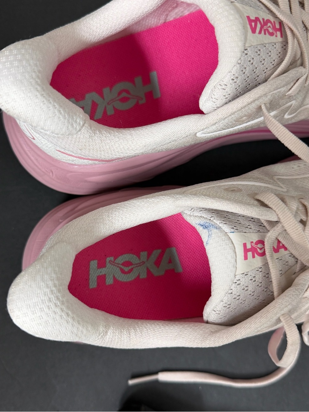 Hoka Clifton 10 Women’s Size 9.5 Rose Pale Pink Running Shoes BARELY WORN - Picture 9 of 11